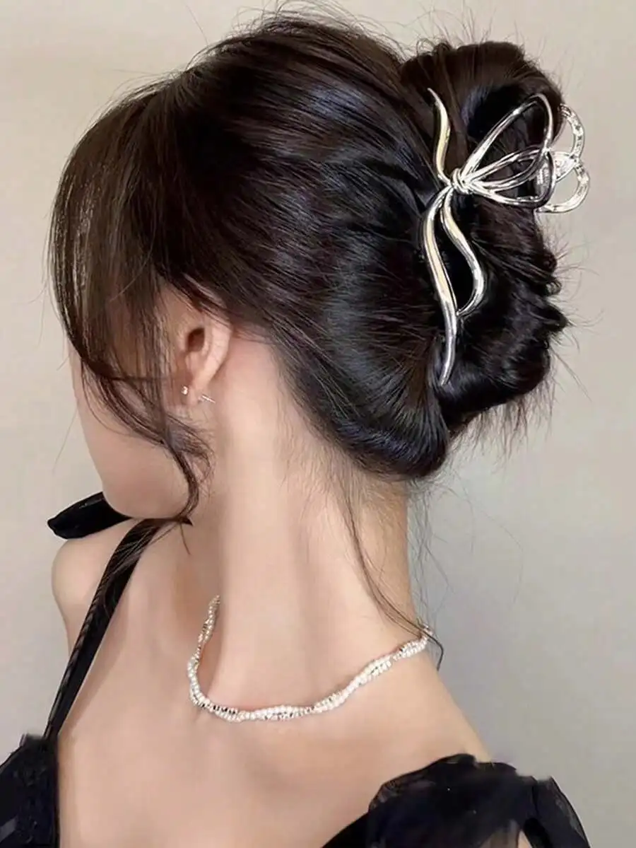 Metal Alloy Bowknot Hair Claw Clip For Women Thick Hair Styling Accessory
Metal Alloy Bowknot Hair Claw Clip For Women Thick Hair Styling Accessory