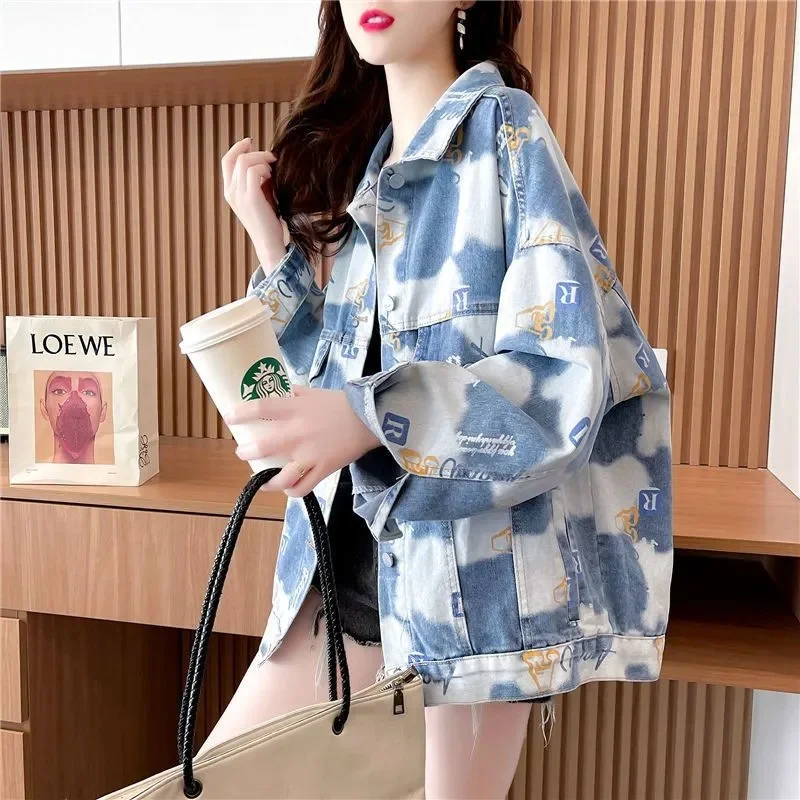 Western-style Printed Denim Jacket Spring And Autumn Fashion Ladies Tide Fat mm Loose SlimLazy Wind Jacket
Western-style Printed Denim Jacket Spring And Autumn Fashion Ladies Tide Fat mm Loose SlimLazy Wind Jacket
