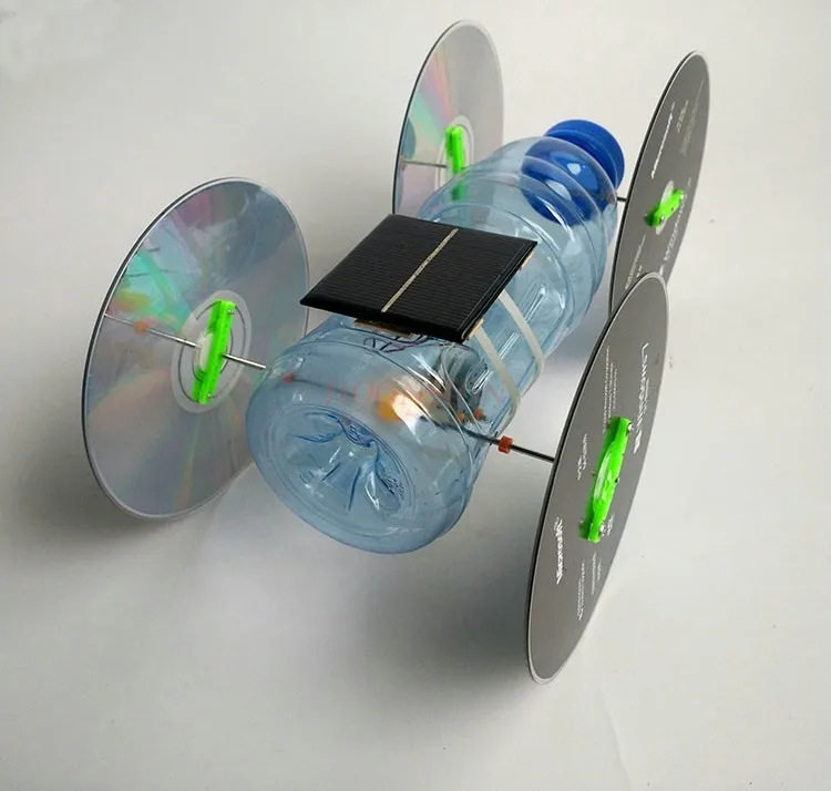 Physics teaching DIY solar toy car living material small production technology small invention competition work model handmade
Physics teaching DIY solar toy car living material small production technology small invention competition work model handmade