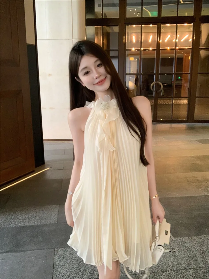 Cherry Blossom Color Sleeveless Neck Hanging Chiffon Dress Women Summer Elegant A-Line Loose Slim Short Skirt Korean Style
Cherry Blossom Color Sleeveless Neck Hanging Chiffon Dress Women Summer Elegant A-Line Loose Slim Short Skirt Korean Style