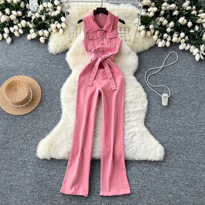 Retro Summer Chic One Pieces Metal Buckle Turn Down Collar Fashion Jumpsuits Design Sense Slimming Women Denim Pants
Retro Summer Chic One Pieces Metal Buckle Turn Down Collar Fashion Jumpsuits Design Sense Slimming Women Denim Pants