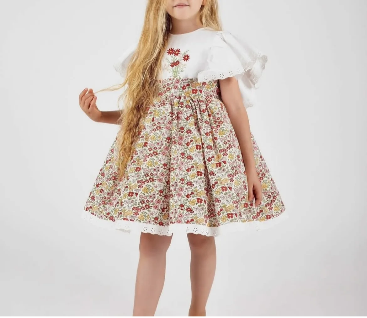 0-12Y Baby Girl Summer Flower Embroidery Floral Dress for Birthday Photography Holiday Casual B56
0-12Y Baby Girl Summer Flower Embroidery Floral Dress for Birthday Photography Holiday Casual B56