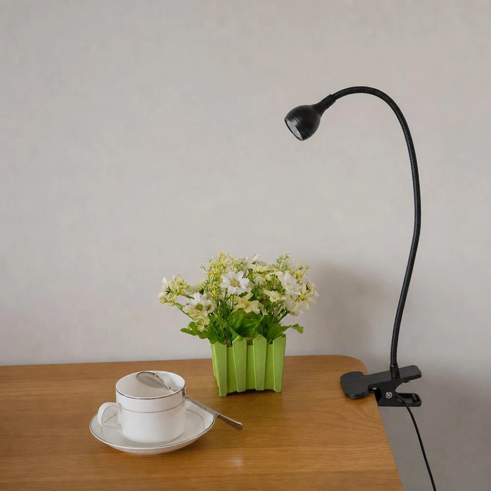 Portable USB Clip-on Reading Lamp Flexible Gooseneck Desk Lamp with Clip for Laptop Bed Headboard Study Work Light
Portable USB Clip-on Reading Lamp Flexible Gooseneck Desk Lamp with Clip for Laptop Bed Headboard Study Work Light