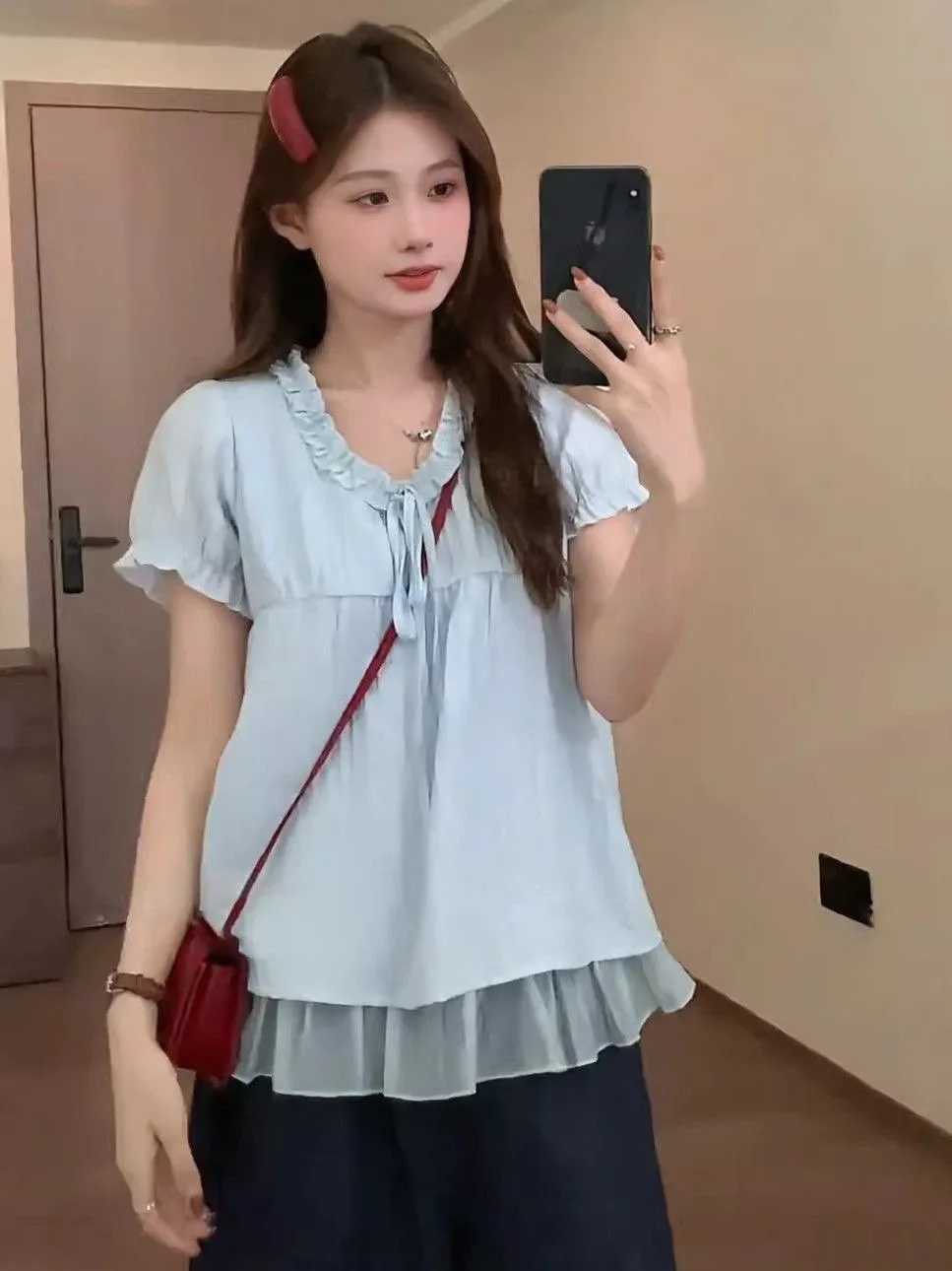 plus Size Women's Sweet Korean Style Short Sleeve Shirt Lace Splice V-Neck Breathable Polyester Summer Top with Wood Grain
plus Size Women's Sweet Korean Style Short Sleeve Shirt Lace Splice V-Neck Breathable Polyester Summer Top with Wood Grain