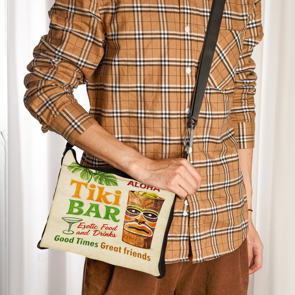 1pc Crossbody Bag Aloha Tiki Bar Exotic Food Drinks Good Times Great Friends Shoulder Bag Travel Daily use Women Zippered Multif
1pc Crossbody Bag Aloha Tiki Bar Exotic Food Drinks Good Times Great Friends Shoulder Bag Travel Daily use Women Zippered Multif