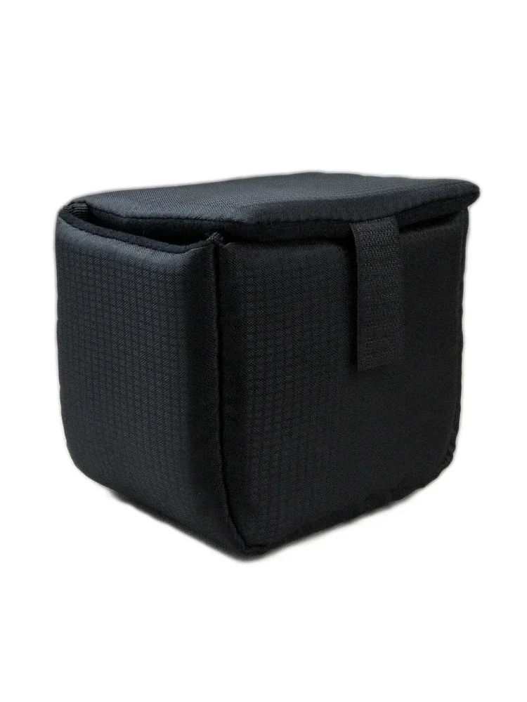 Photography bag liner, micro-single camera bag SLR camera liner bag, single electric shock-proof protective cover
Photography bag liner, micro-single camera bag SLR camera liner bag, single electric shock-proof protective cover