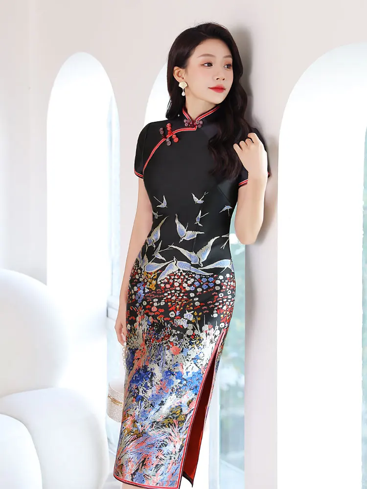 Ele Floral Embroidery Fabric for Traditional Crt Design Breathable Polyester ort Sve Mid-Length Skirt
Ele Floral Embroidery Fabric for Traditional Crt Design Breathable Polyester ort Sve Mid-Length Skirt