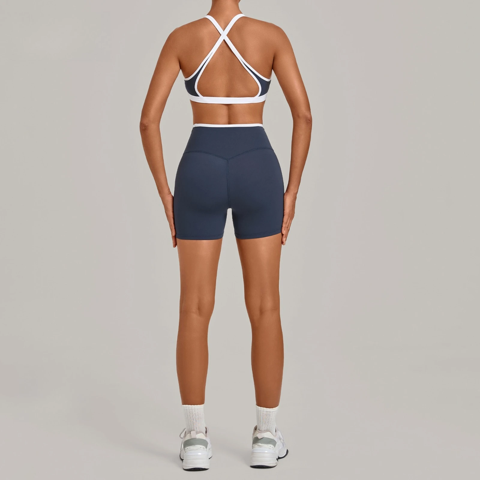 Color Block Detachable Hem Sports Bra + Tight Shorts Women's Yoga Sets Running Quick-dry Compression Activewear Gym Workout Set
Color Block Detachable Hem Sports Bra + Tight Shorts Women's Yoga Sets Running Quick-dry Compression Activewear Gym Workout Set