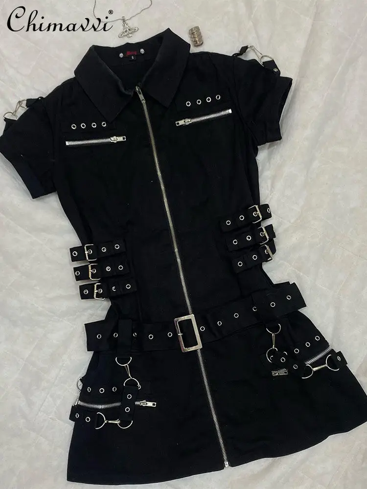 Новое платье в стиле панк для девушек, весна-лето 2026: облегающее черное платье с коротким рукавом в японском готическом стиле, модное, элегантное, короткое.
Новое платье в стиле панк для девушек, весна-лето 2026: облегающее черное платье с коротким рукавом в японском готическом стиле, модное, элегантное, короткое.