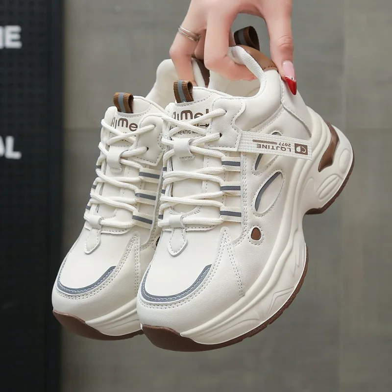 2025 New Women's Sneakers Breathable Chunky Platform Female Sport Shoes Fashion Thick Sole Zapatillas De Deporte Tenis Feninino
2025 New Women's Sneakers Breathable Chunky Platform Female Sport Shoes Fashion Thick Sole Zapatillas De Deporte Tenis Feninino