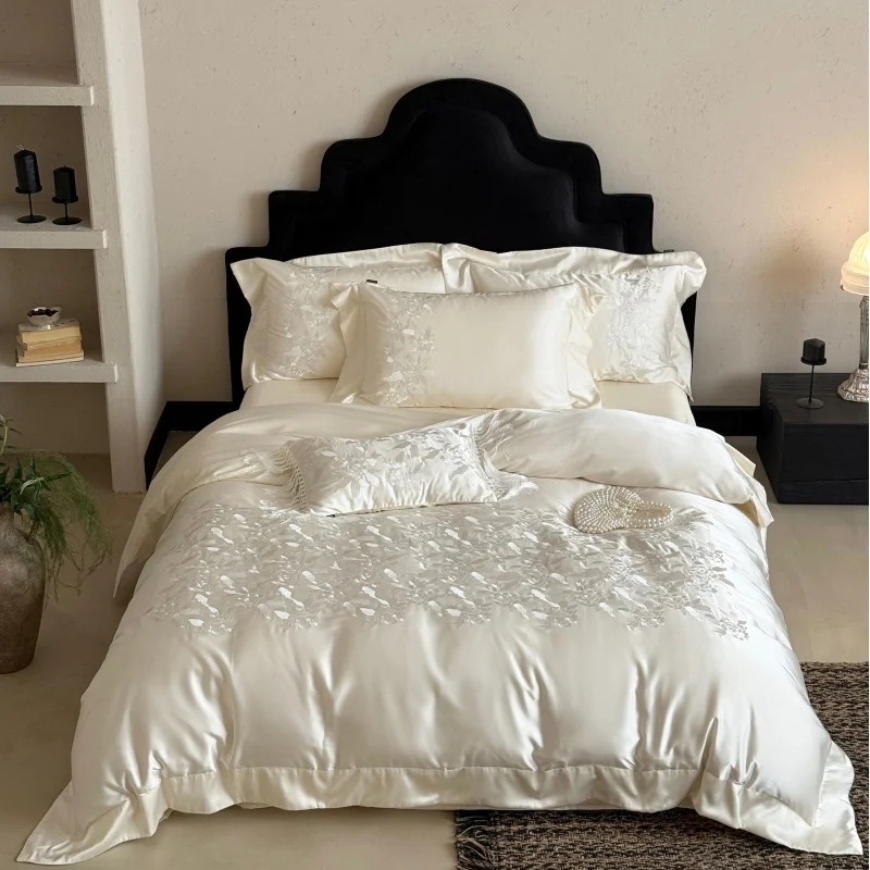 Soft Breathable 4PCS Lyocell Bedding Set European Style Summer Cooling Duvet Cover Bed Linen For Double Beds постельное белье
Soft Breathable 4PCS Lyocell Bedding Set European Style Summer Cooling Duvet Cover Bed Linen For Double Beds постельное белье