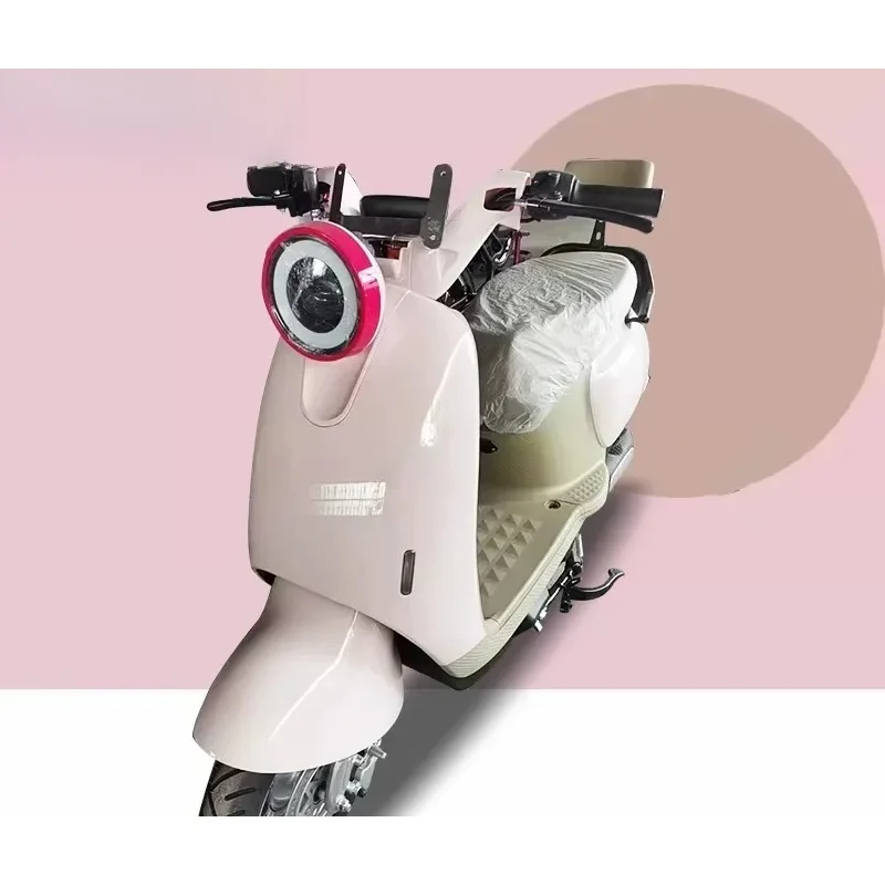 High-end Factory Direct 800W/1000W Pink Electric Scooter V6 Off-Road Motorcycles With 60V Disc Brake For Teenagers
High-end Factory Direct 800W/1000W Pink Electric Scooter V6 Off-Road Motorcycles With 60V Disc Brake For Teenagers