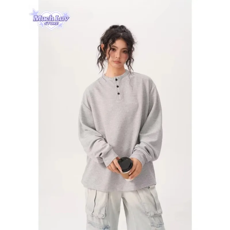 High-grade Solid Color Button Long Sleeved T-shirt for Men and Women Spring and Autumn Fashion Trend Casual Comfy Top Harajuku
High-grade Solid Color Button Long Sleeved T-shirt for Men and Women Spring and Autumn Fashion Trend Casual Comfy Top Harajuku