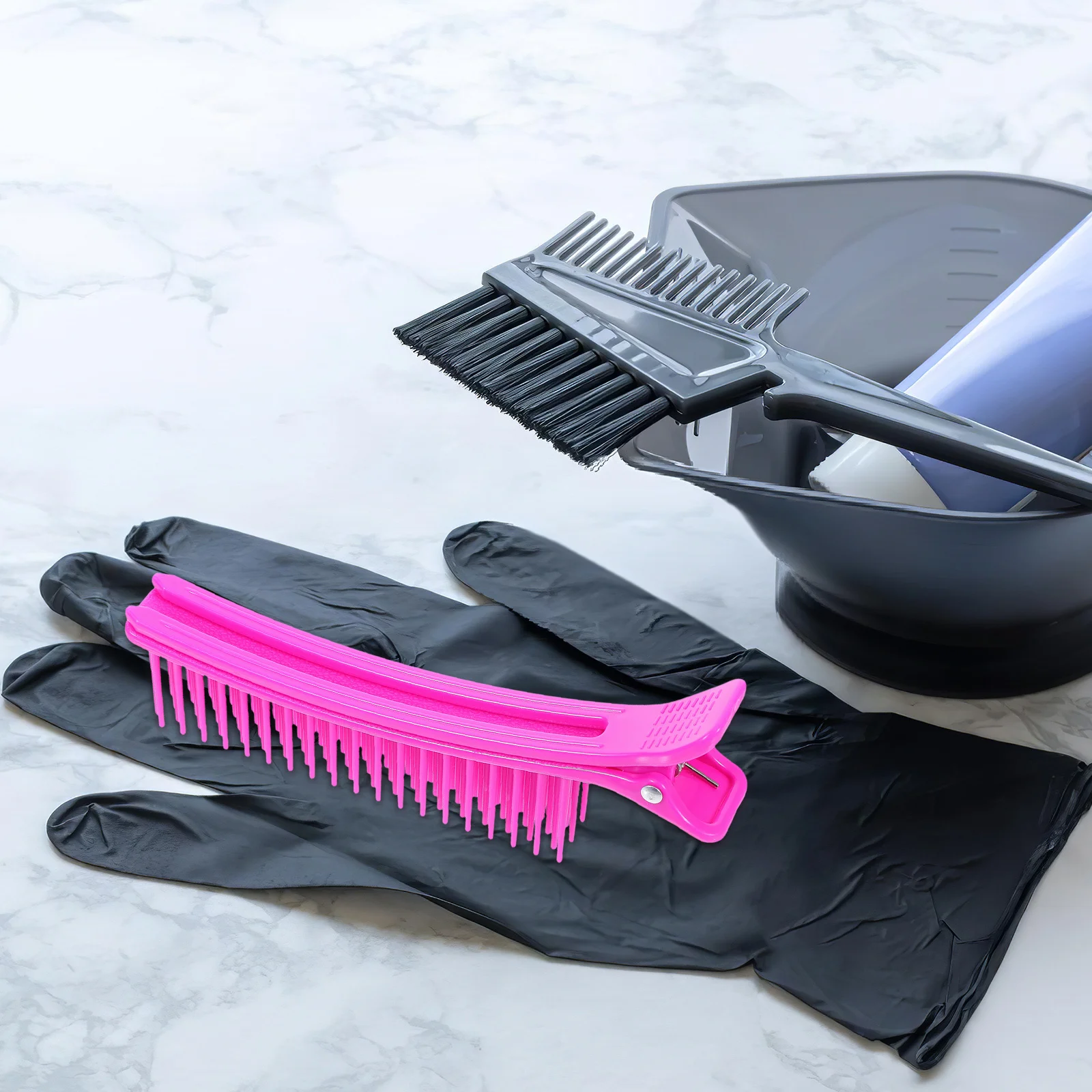 4Pcs Hair Sectioning Clips Non-Slip Hair Dye Clips Comb Salon Styling Tools for Perming Home Hairdressers Dyeing Sectioning Clip
4Pcs Hair Sectioning Clips Non-Slip Hair Dye Clips Comb Salon Styling Tools for Perming Home Hairdressers Dyeing Sectioning Clip