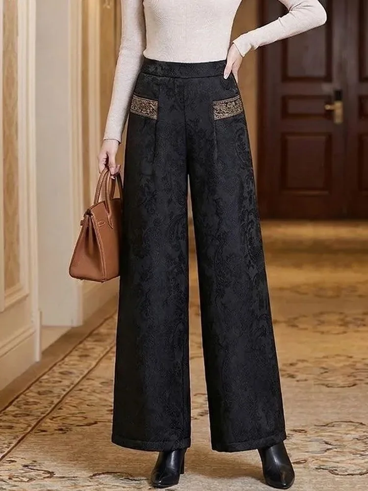 Elegant Embroidered Wide Leg Pants Women's High Waist Elastic Waistband Polyester Fiber 2026 New Summer Seasonal Style Slimmi...
Elegant Embroidered Wide Leg Pants Women's High Waist Elastic Waistband Polyester Fiber 2026 New Summer Seasonal Style Slimmi...