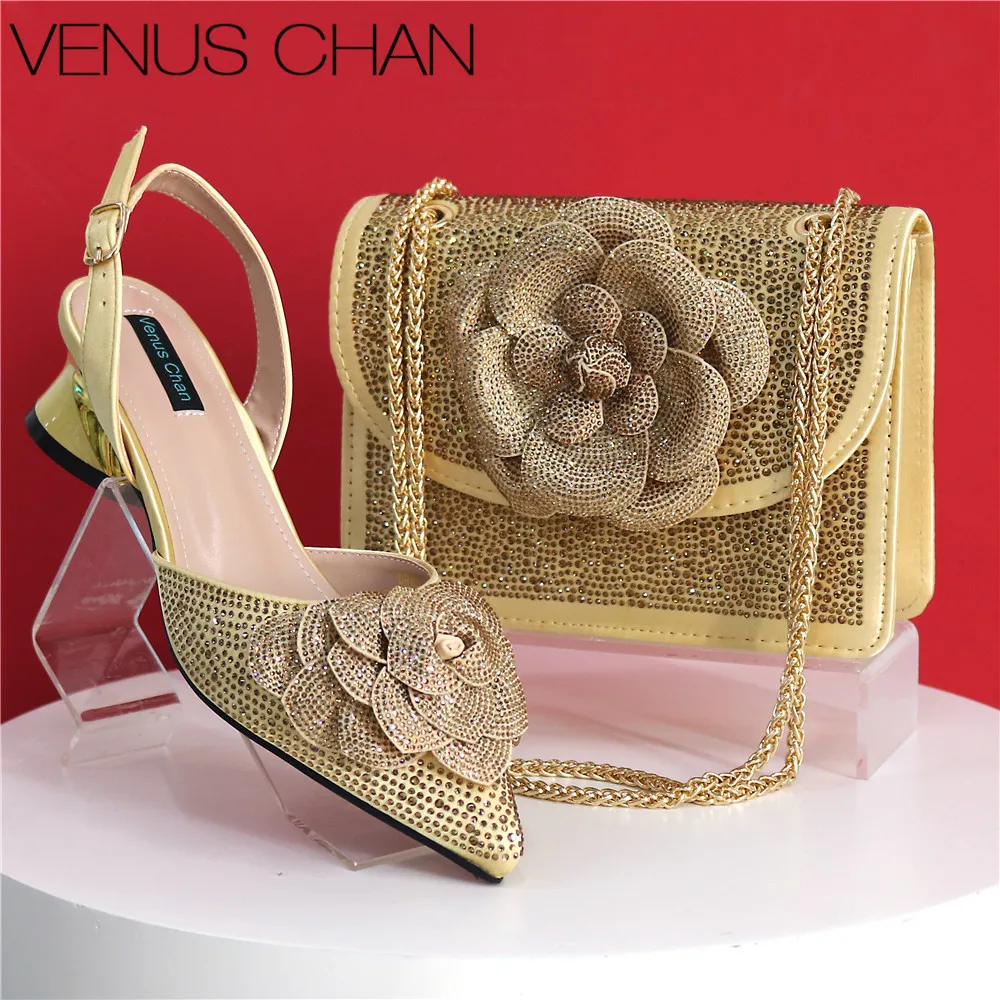 Italian Design Golden Large Capacity Fashion Bag Shoulder Bag and Strap High Heels Commuter Shoes and Bag
Italian Design Golden Large Capacity Fashion Bag Shoulder Bag and Strap High Heels Commuter Shoes and Bag