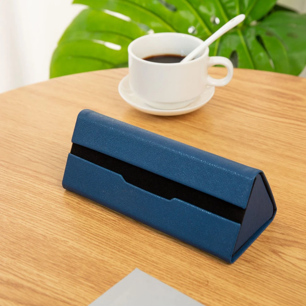 Eyewear Case Portable Storage Box Folding Case Stylish Sunglasses Case For Outdoor Travel Storage
Eyewear Case Portable Storage Box Folding Case Stylish Sunglasses Case For Outdoor Travel Storage
