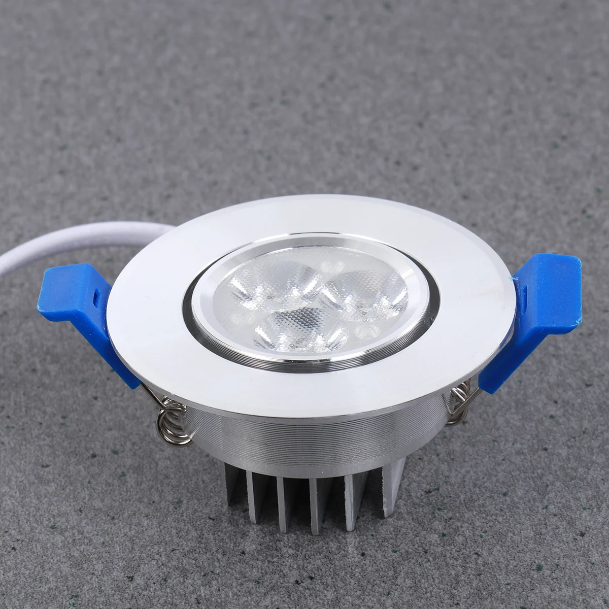 3W 3 Led Recessed Ceiling Downlight Spot Lamp Adjustable For Home Office Hotel Bar Cafe Store Wall Furniture White Light
3W 3 Led Recessed Ceiling Downlight Spot Lamp Adjustable For Home Office Hotel Bar Cafe Store Wall Furniture White Light