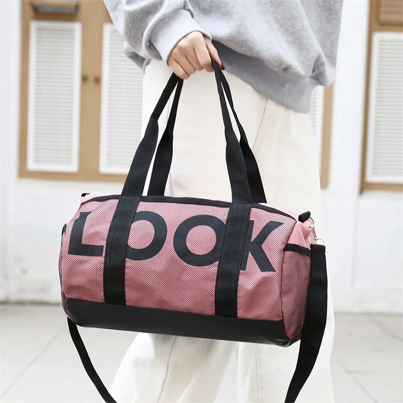 Lightweight Fitness Bag Men Swimming Waterproof Travel Bag Sports Travel Duffels Large-capacity Business Trip Hand Luggage Bag
Lightweight Fitness Bag Men Swimming Waterproof Travel Bag Sports Travel Duffels Large-capacity Business Trip Hand Luggage Bag