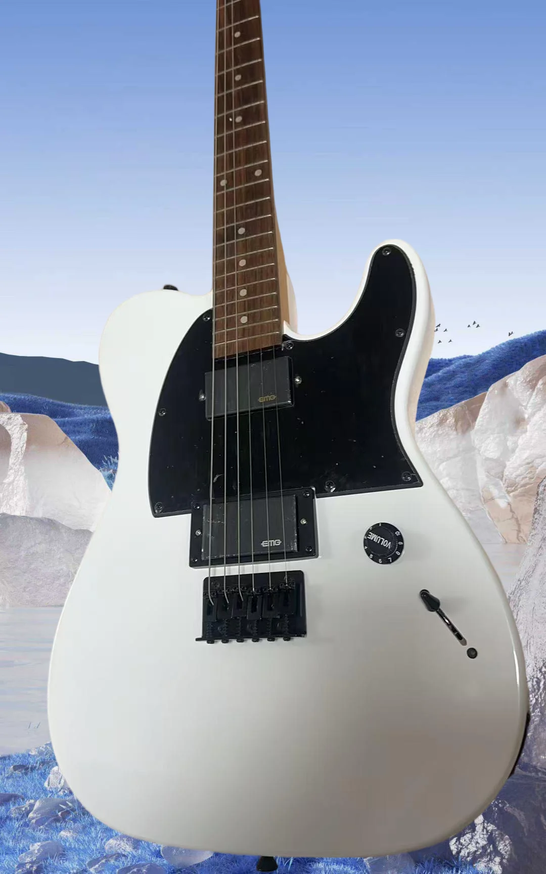 2026 Hot Sale Guitar Flat white Root Signature Locking Knobs Rosewood Fingerboard High Quality Factory
2026 Hot Sale Guitar Flat white Root Signature Locking Knobs Rosewood Fingerboard High Quality Factory