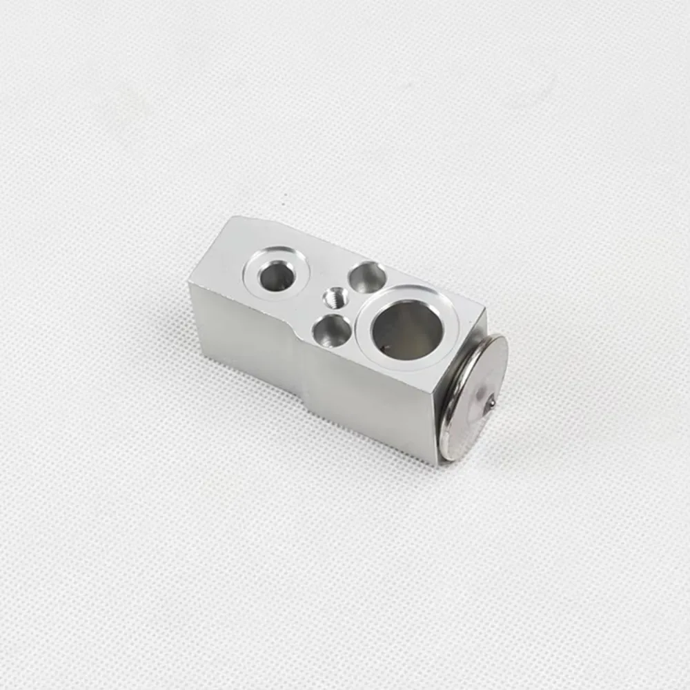 Air Conditioning Compressor System 0008351600 Compatible with Mercedes-Benz Vito W447 and W448 Air Conditioning Expansion Valve
Air Conditioning Compressor System 0008351600 Compatible with Mercedes-Benz Vito W447 and W448 Air Conditioning Expansion Valve