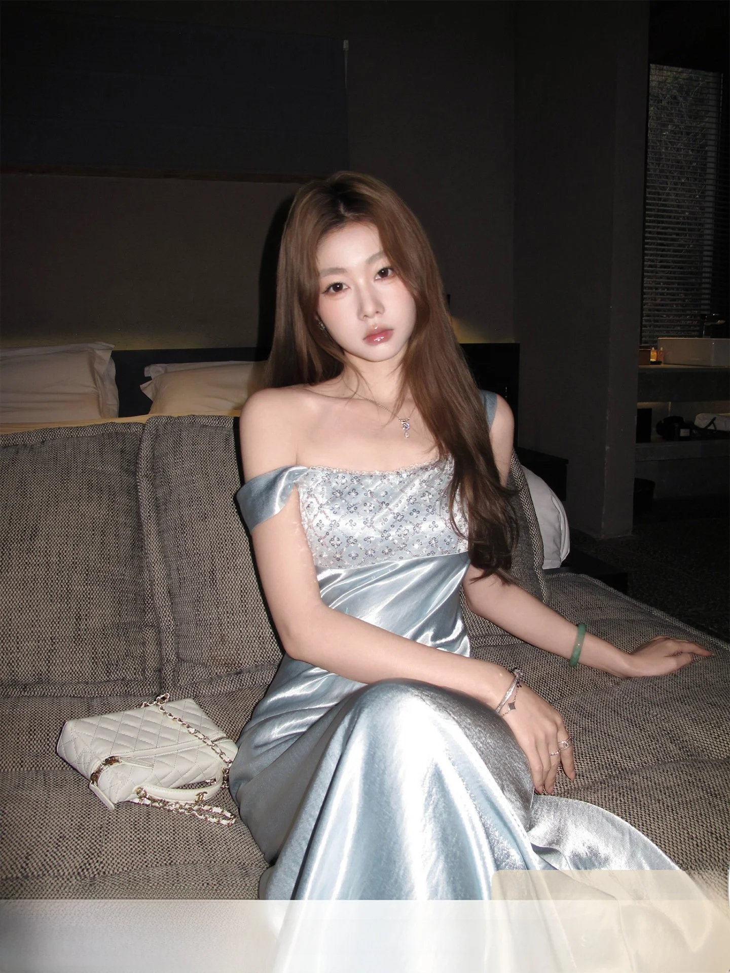 Elegant Iris Lumina Satin Dress Summer One Shoulder Luxury Fish Tail Skirt Stylish Sequin Embellished Slim Fit Women's Gown
Elegant Iris Lumina Satin Dress Summer One Shoulder Luxury Fish Tail Skirt Stylish Sequin Embellished Slim Fit Women's Gown