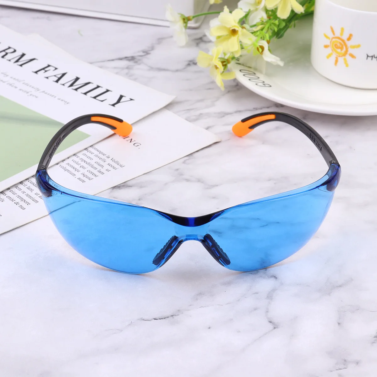 1Pcs Anti-Fog Protective Goggles Outdoor Uv Eye Glasses Spittle Baffle Cycling Glasses for Men Women Black Blue
1Pcs Anti-Fog Protective Goggles Outdoor Uv Eye Glasses Spittle Baffle Cycling Glasses for Men Women Black Blue