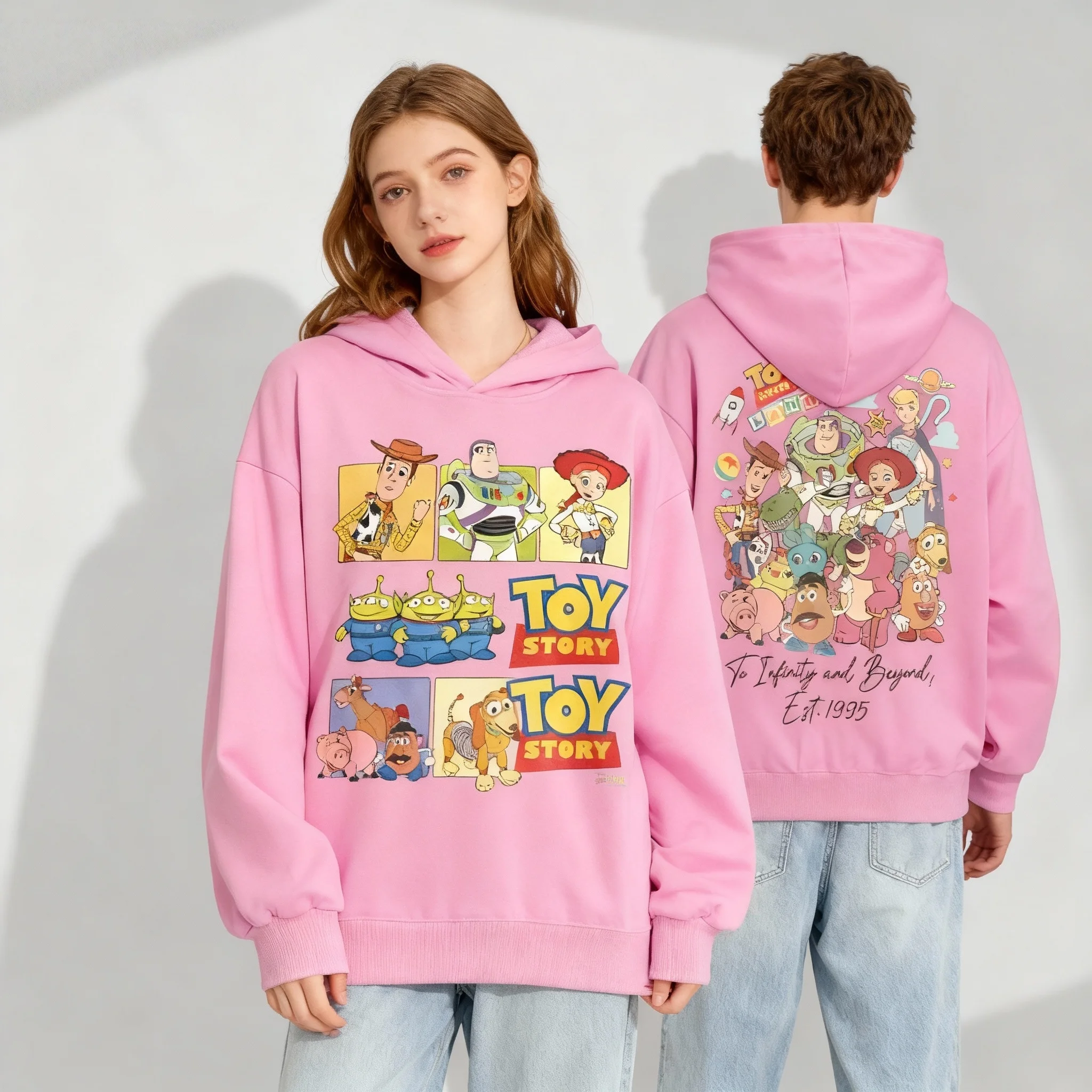 2026 Disney Toy Story Woody Bass Lightyear Sweet Cool Street осенне-зимняя толстовка с капюшоном больших размеров для женщин и детей в одном стиле
2026 Disney Toy Story Woody Bass Lightyear Sweet Cool Street осенне-зимняя толстовка с капюшоном больших размеров для женщин и детей в одном стиле