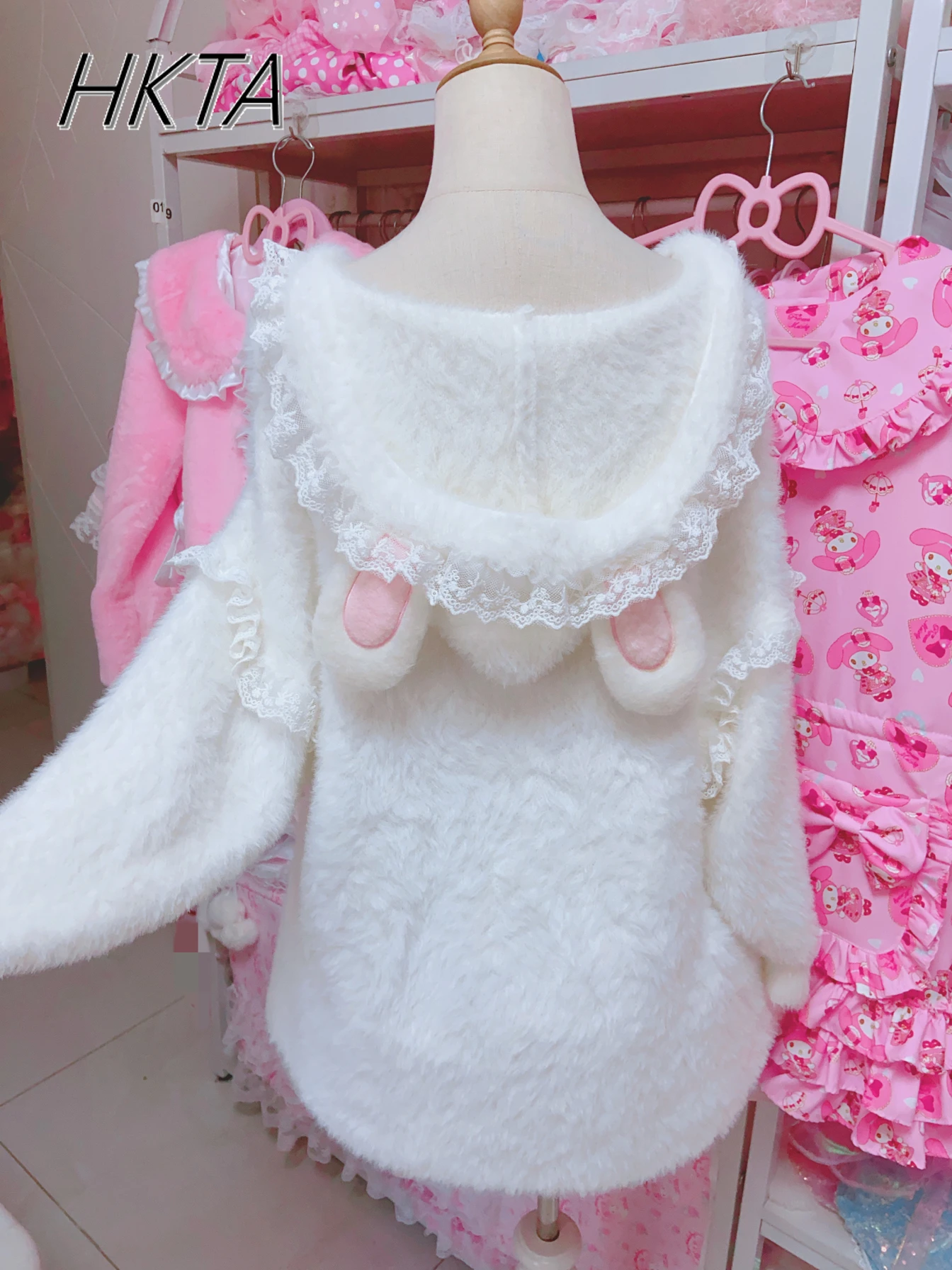 Winter New Original Japanese Sweet Beautiful Printed Warm Mohair Sweater Cardigan Women Kawaii Cute White Hooded Knitted Jacket
Winter New Original Japanese Sweet Beautiful Printed Warm Mohair Sweater Cardigan Women Kawaii Cute White Hooded Knitted Jacket