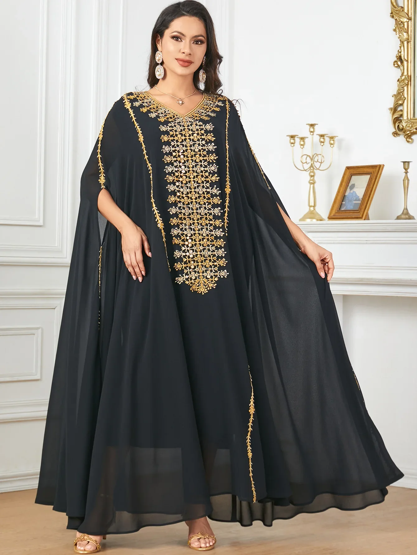 Dubai Fashion Elegant Super Long Sleeve Black Long Dresses Chiffon Embroidery Belted Oversized Party Abaya Arab Saudi Women Robe 
Dubai Fashion Elegant Super Long Sleeve Black Long Dresses Chiffon Embroidery Belted Oversized Party Abaya Arab Saudi Women Robe