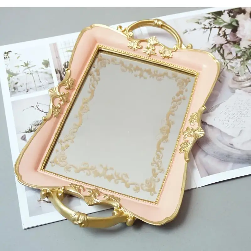 European Style Glass Mirror Tray Retro Carved Resin Wedding Dessert Table Decoration Storage
European Style Glass Mirror Tray Retro Carved Resin Wedding Dessert Table Decoration Storage