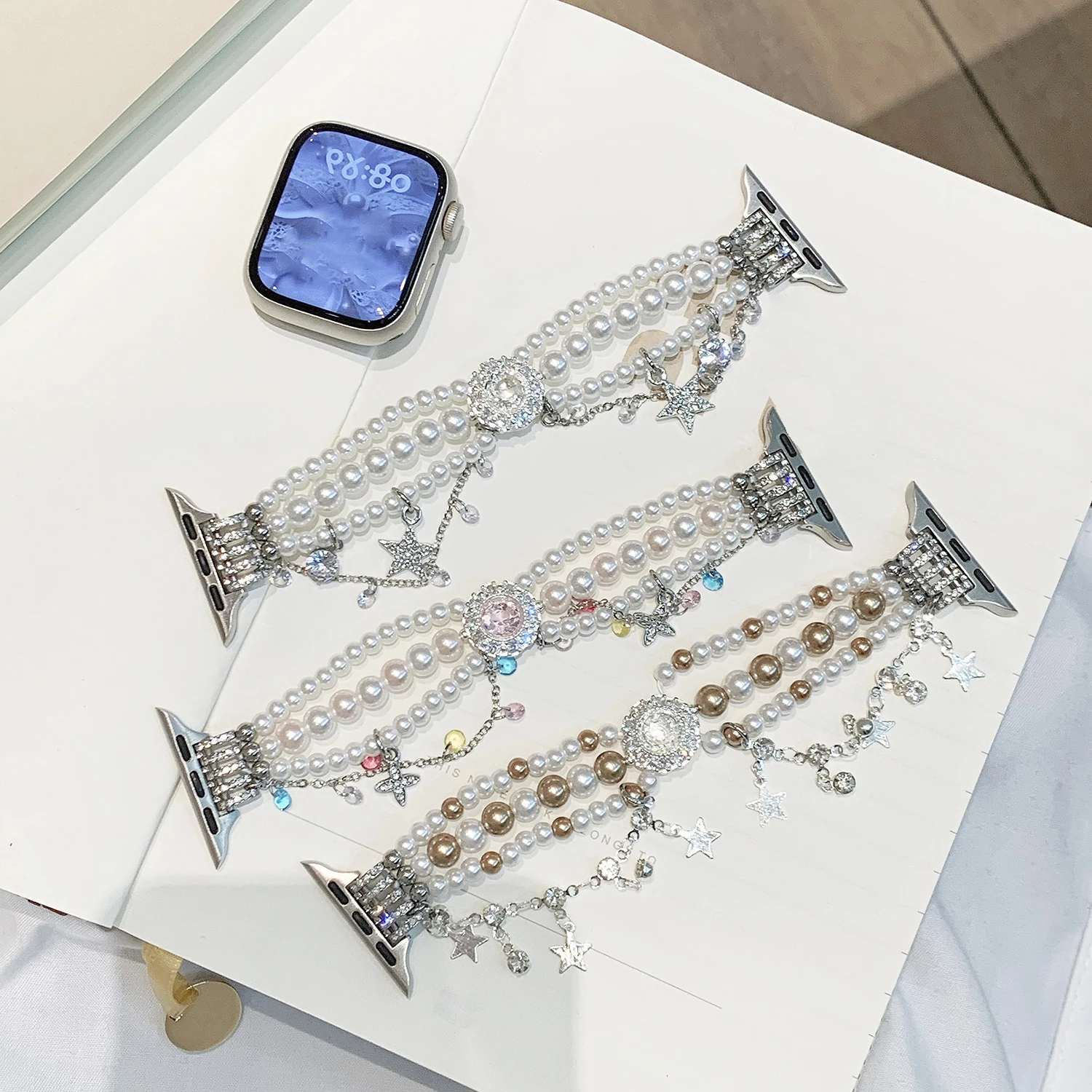 Pearl Full Diamond Strap for Apple Watch Ultra 49/46/45-38mm Light Luxury Star Bracelet Strap for iWatch S11 10 9 8 SE-1
Pearl Full Diamond Strap for Apple Watch Ultra 49/46/45-38mm Light Luxury Star Bracelet Strap for iWatch S11 10 9 8 SE-1