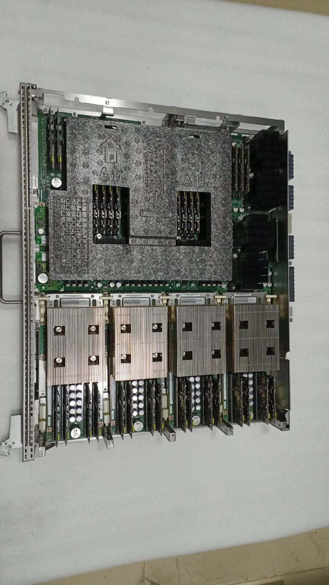 For Sun Fujitsu M8000 M9000 CPU board 371-4930 371-2214 371-4617
For Sun Fujitsu M8000 M9000 CPU board 371-4930 371-2214 371-4617