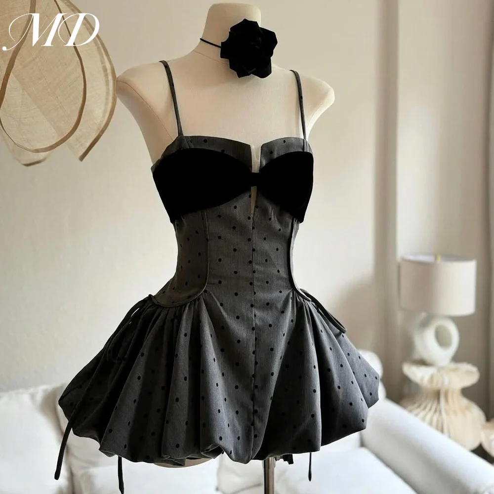 MD 2025 Black Short A-line Evening Gown Spaghetti Strap Cocktail Dress With Dot Pleat Prom Gown vestidos de fiesta customised
MD 2025 Black Short A-line Evening Gown Spaghetti Strap Cocktail Dress With Dot Pleat Prom Gown vestidos de fiesta customised