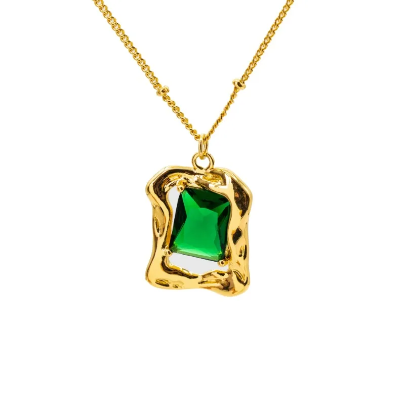 European and American grandmother green retro irregular design sense necklace light luxury temperament elegant necklace
European and American grandmother green retro irregular design sense necklace light luxury temperament elegant necklace