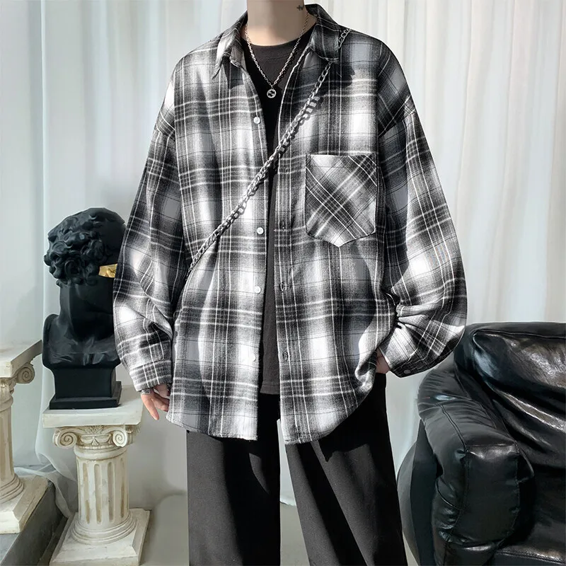 Spring Long Sleeved Shirt Men Retro Plaid Shirt Men Japanese Streetwear Loose Casual Shirt Mens Vintage Shirts Plus Size 5XL
Spring Long Sleeved Shirt Men Retro Plaid Shirt Men Japanese Streetwear Loose Casual Shirt Mens Vintage Shirts Plus Size 5XL