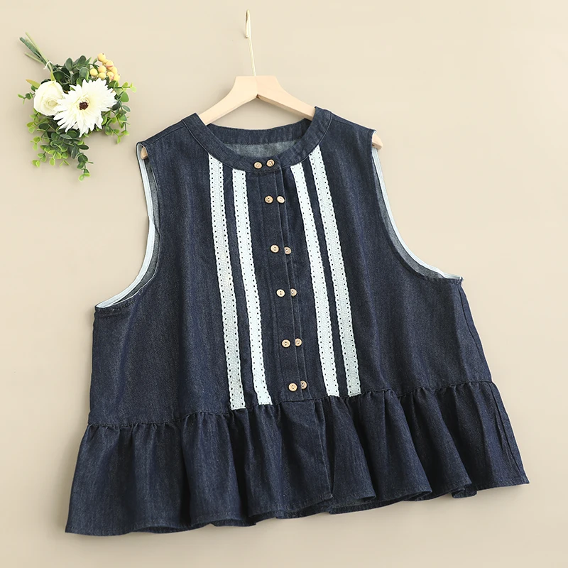 Spring New Japanese Mori Girl Vintage Denim Cotton Vest Women O-Neck Sleeveless Single Breasted Casual Waistcoat
Spring New Japanese Mori Girl Vintage Denim Cotton Vest Women O-Neck Sleeveless Single Breasted Casual Waistcoat