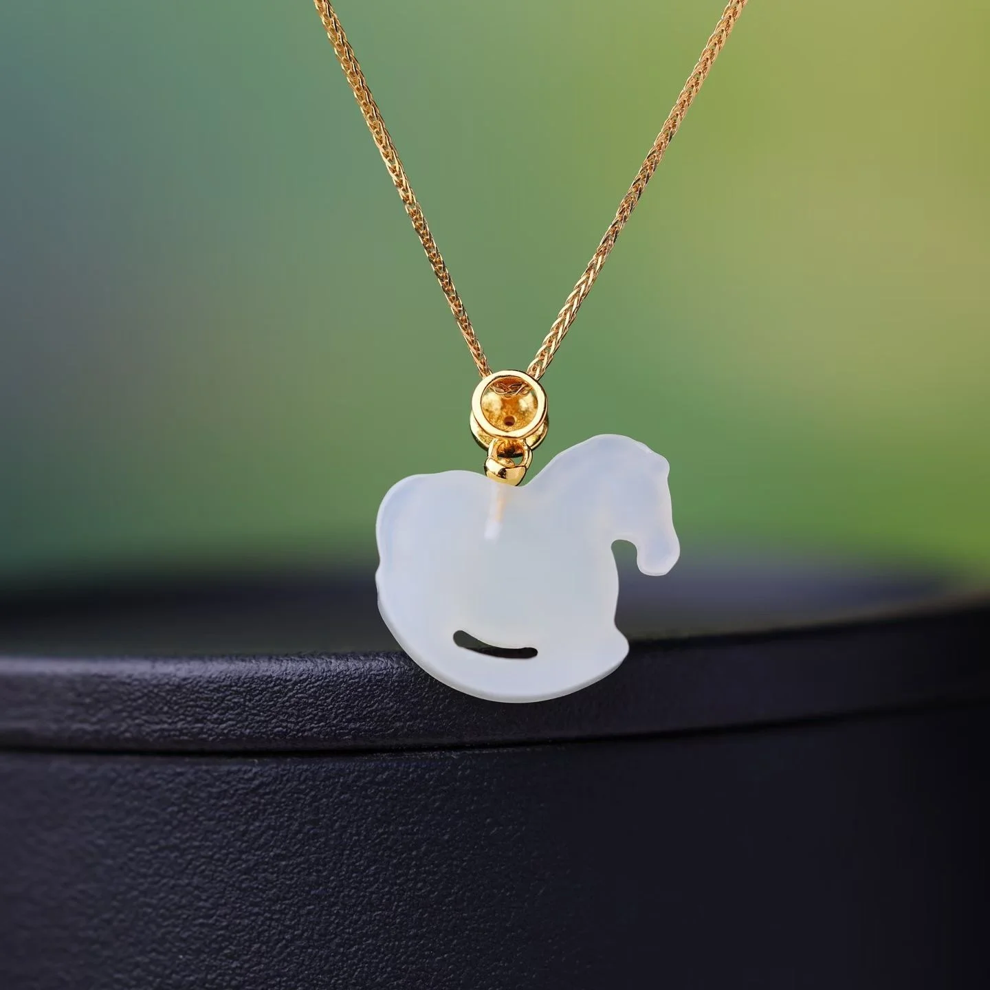 Certificated 925 Silver Natural Nephrite Horse Necklace Hetian Hotan White Jade Engraved Animel Pendant Chinese Zidiac Jewelry
Certificated 925 Silver Natural Nephrite Horse Necklace Hetian Hotan White Jade Engraved Animel Pendant Chinese Zidiac Jewelry