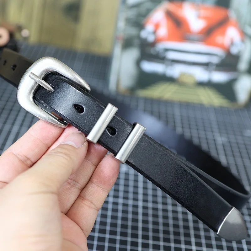 Тонкий ремень из натуральной кожи, винтажный дизайн, женские новые летние универсальные черные корейские джинсы из воловьей кожи, простые ремни
Тонкий ремень из натуральной кожи, винтажный дизайн, женские новые летние универсальные черные корейские джинсы из воловьей кожи, простые ремни