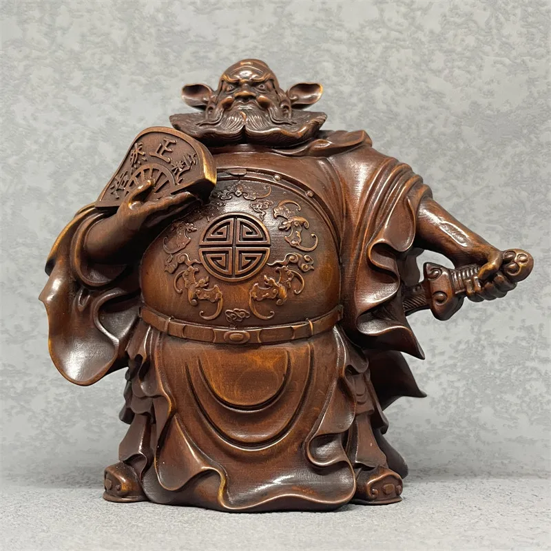 Vintage boxwood carving Taoist Tianshi Zhong Kui statue decoration home collection Feng Shui auspicious handicraft
Vintage boxwood carving Taoist Tianshi Zhong Kui statue decoration home collection Feng Shui auspicious handicraft