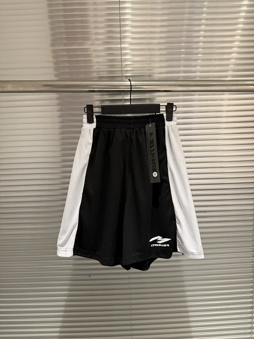 2026 Mowa Opium YVL Style Women Men Casual Color-blocked Shorts Hiphop Men Cotton spliced printed sports mesh basketball shorts
2026 Mowa Opium YVL Style Women Men Casual Color-blocked Shorts Hiphop Men Cotton spliced printed sports mesh basketball shorts