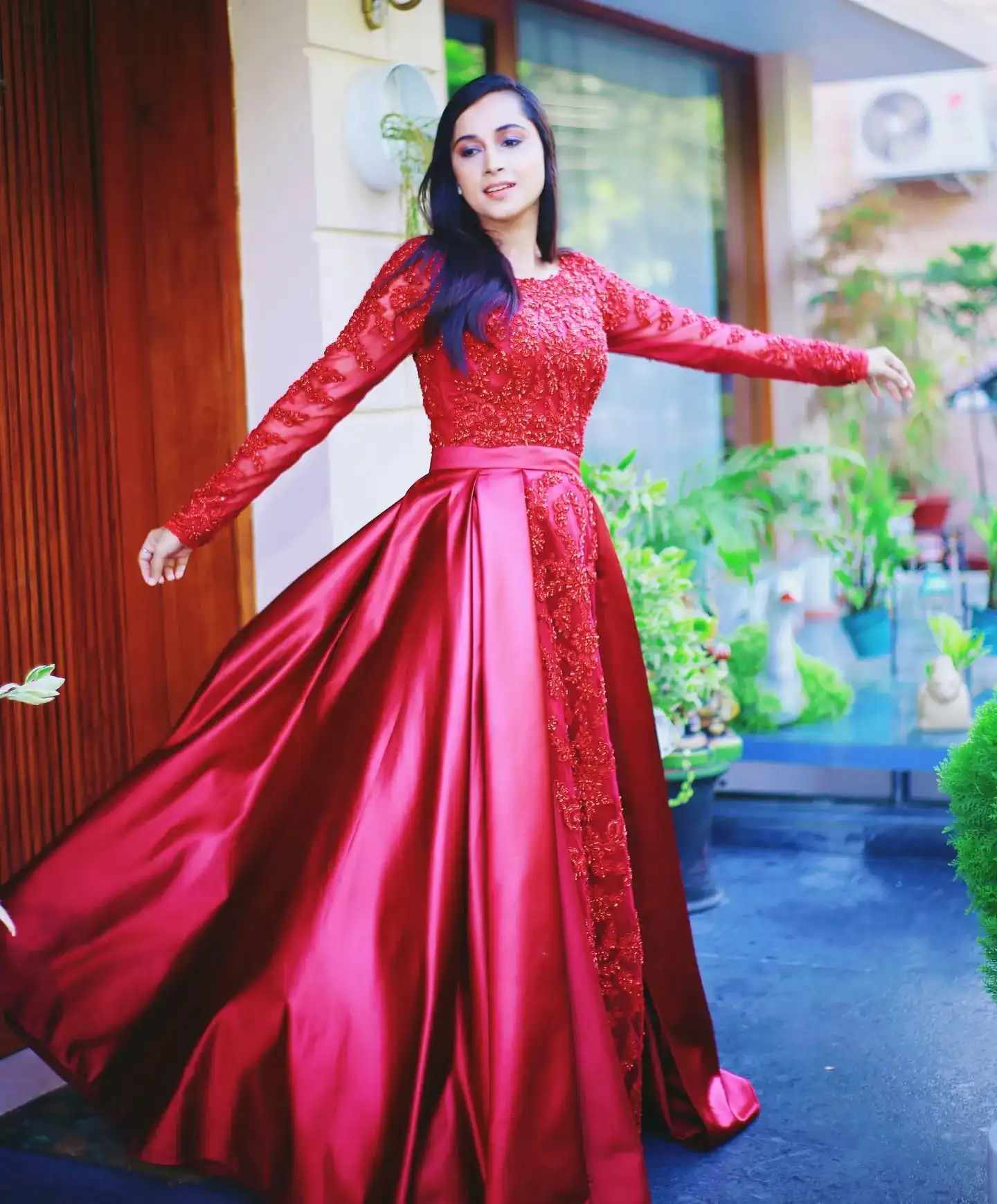 Customized Fashion Jersey Appliques Pearls Evening Dresses Delicate Long Sleeves Bridal Party Custom Size Special Occasion Gowns
Customized Fashion Jersey Appliques Pearls Evening Dresses Delicate Long Sleeves Bridal Party Custom Size Special Occasion Gowns