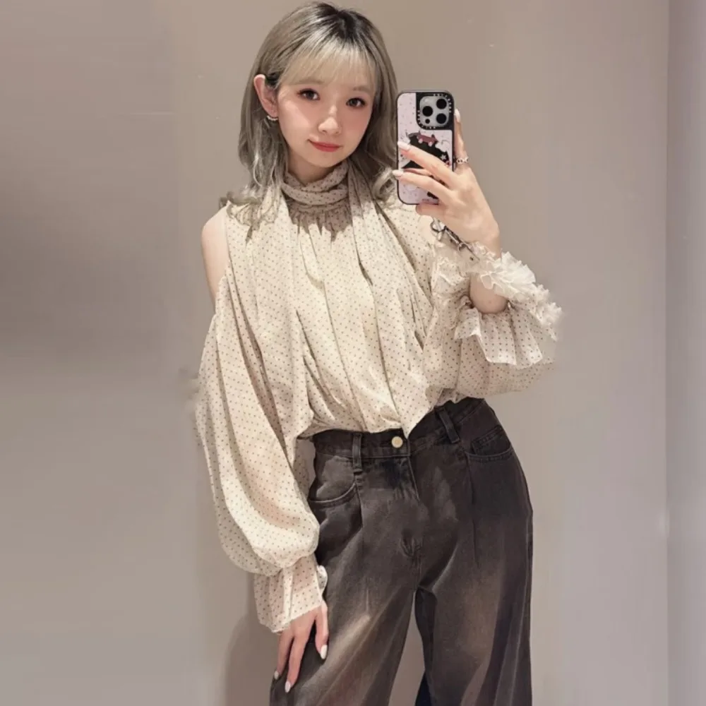 Японская свободная универсальная шифоновая элегантная рубашка на шнуровке с оборками и рукавами принцессы, однотонные лоскутные блузки с рюшами в стиле пэчворк
Японская свободная универсальная шифоновая элегантная рубашка на шнуровке с оборками и рукавами принцессы, однотонные лоскутные блузки с рюшами в стиле пэчворк