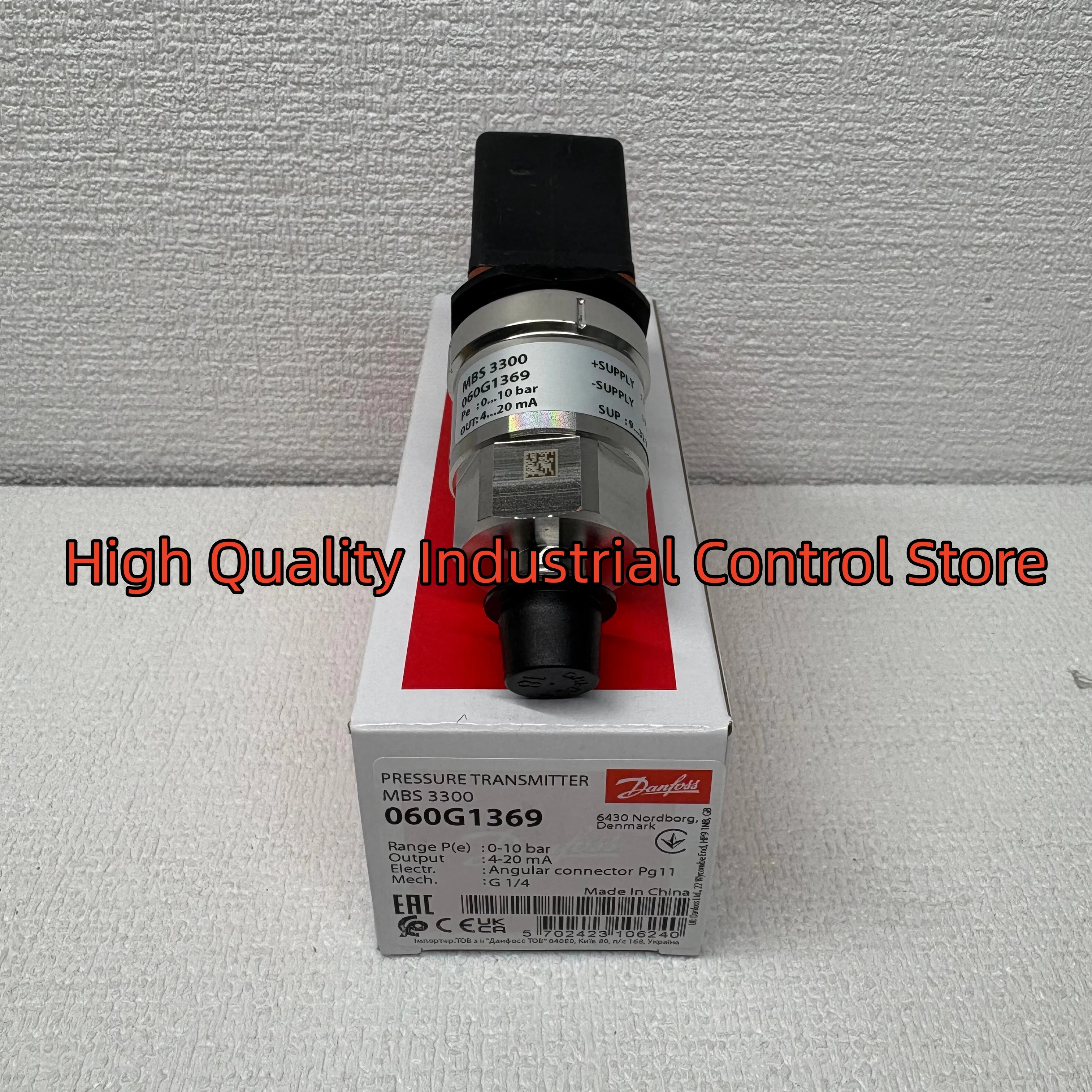 Датчик давления 060G1369 MBS3300 новый в коробке
Датчик давления 060G1369 MBS3300 новый в коробке