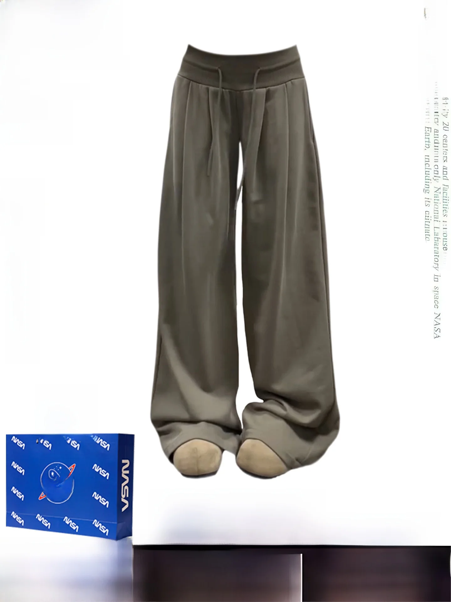 American Retro Low Waist Wide Ribbed Casual Pants Women Spring 2026 New Wide Leg Sport Floor Length Pants Long Trousers
American Retro Low Waist Wide Ribbed Casual Pants Women Spring 2026 New Wide Leg Sport Floor Length Pants Long Trousers