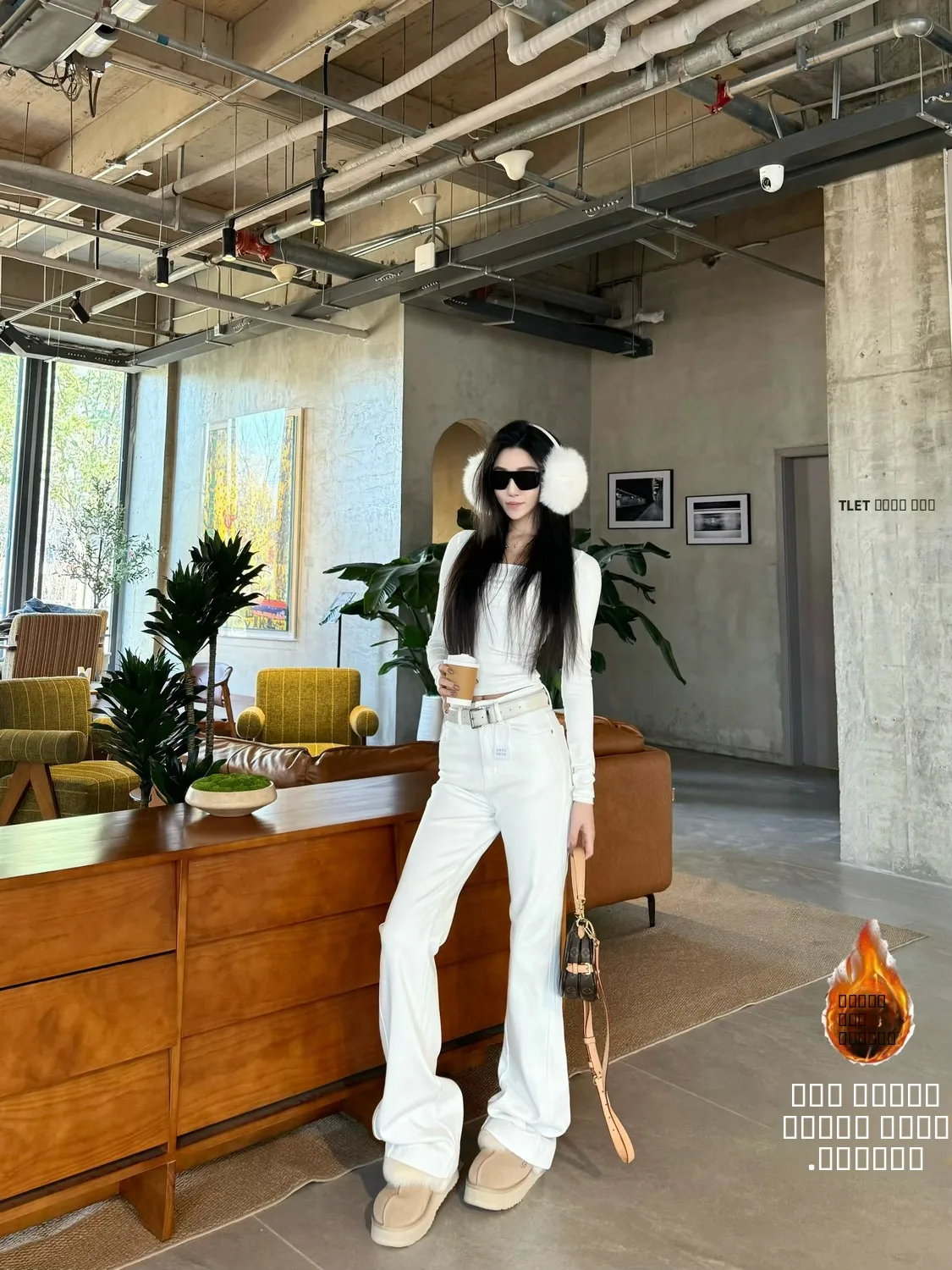 Утепленные зимние джинсы-клеш с высокой талией для женщин, повседневные, эластичные в четырех направлениях, из плотного денима, длинные брюки для дома
Утепленные зимние джинсы-клеш с высокой талией для женщин, повседневные, эластичные в четырех направлениях, из плотного денима, длинные брюки для дома