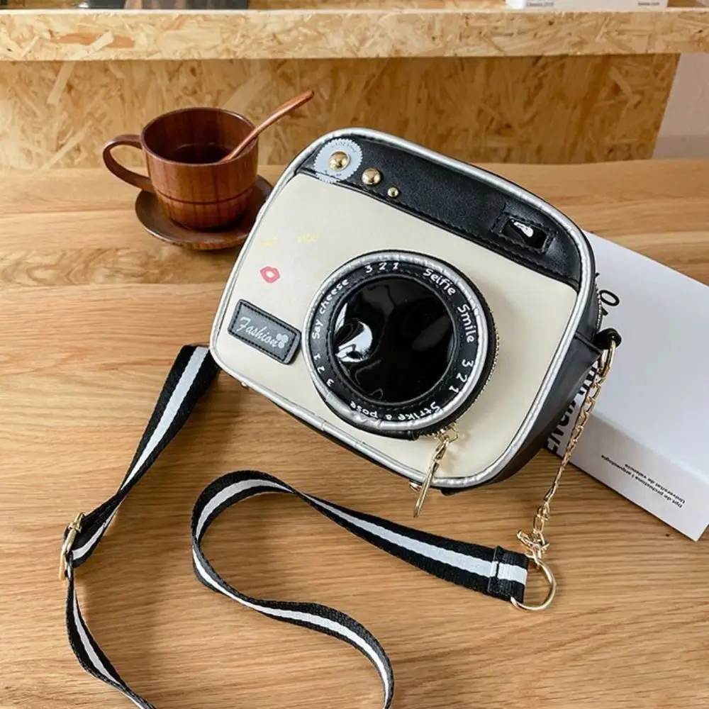 Retro PU Camera Shoulder Bag Small Bag Metal Chain Funny Box Bag Shoulder Bag Crossbody Bag PU Messenger Bag Women
Retro PU Camera Shoulder Bag Small Bag Metal Chain Funny Box Bag Shoulder Bag Crossbody Bag PU Messenger Bag Women