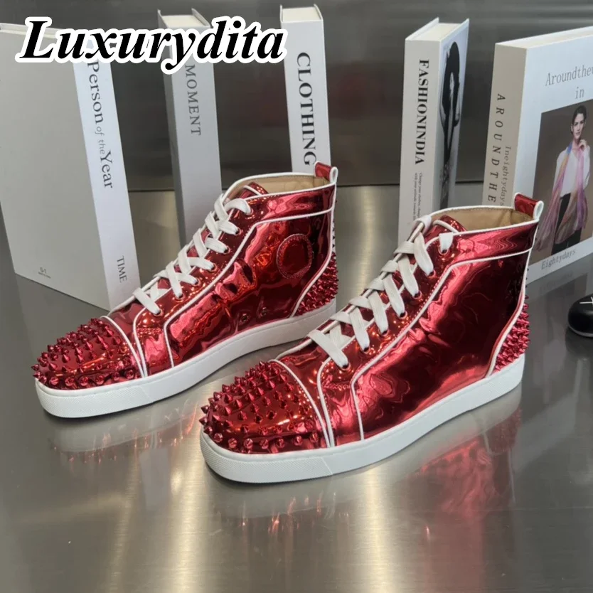 Top Quality Womens Trendy Casual Sneakers Luxury Mens Real Leather Tennis Shoes Designr Red Soled Tide Lovers Rivet Shoes HJ1120
Top Quality Womens Trendy Casual Sneakers Luxury Mens Real Leather Tennis Shoes Designr Red Soled Tide Lovers Rivet Shoes HJ1120