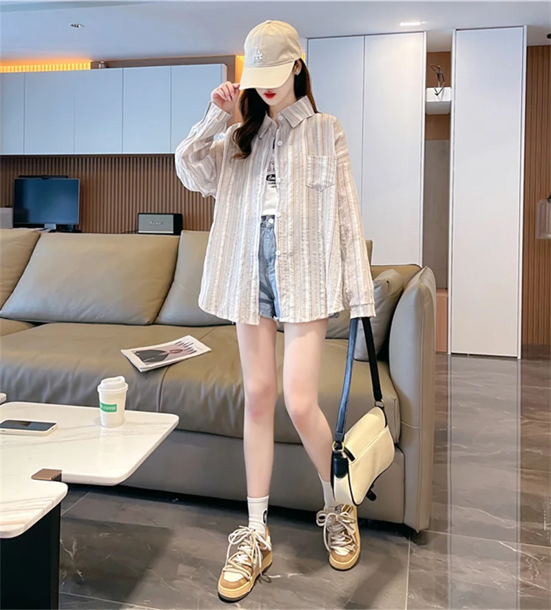 Checkered Shirt Sun Protection Suit Women's Summer Korean Version Loose Ice Thin Breathable Sun Protection Suit Cardigan Jacket
Checkered Shirt Sun Protection Suit Women's Summer Korean Version Loose Ice Thin Breathable Sun Protection Suit Cardigan Jacket