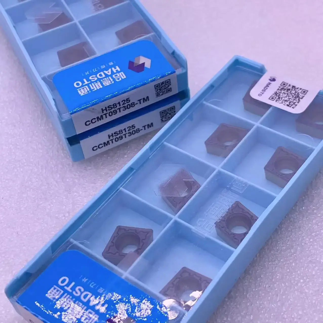 HADSTO Знаменитая карбидная токарная вставка CCMT09T308, длительный срок службы инструмента, прецизионное заземление для токарной обработки стали CCMT, лезвие из вольфрамовой стали
HADSTO Знаменитая карбидная токарная вставка CCMT09T308, длительный срок службы инструмента, прецизионное заземление для токарной обработки стали CCMT, лезвие из вольфрамовой стали